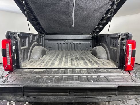 Used 2026 Ford F250 Lariat w/ Black Appearance Package AWD/4WD image 31
