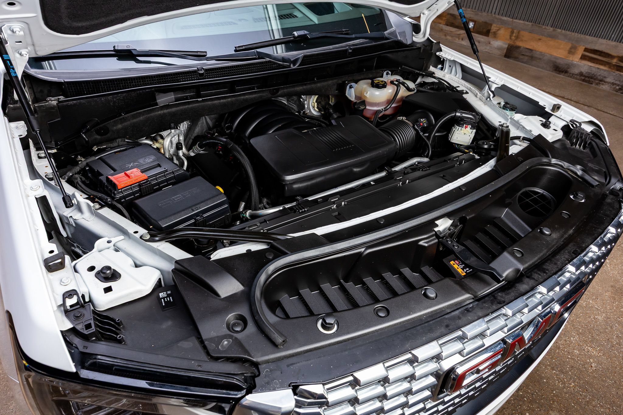 Used 2024 GMC Yukon Denali AWD/4WD image 49