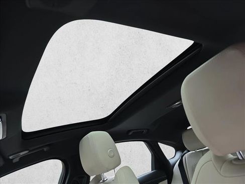Used 2024 Jaguar XF R-Dynamic SE AWD/4WD image 30