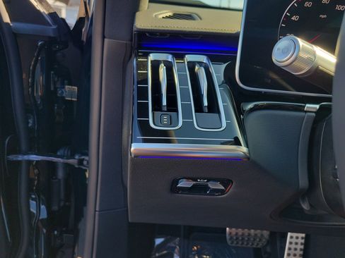 New 2026 Mercedes-Benz S 580 4MATIC Sedan image 27