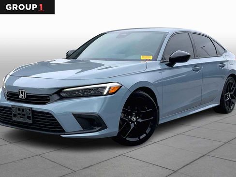 Used 2023 Honda Civic Sport image 1