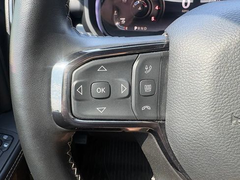 Used 2025 RAM 2500 Limited AWD/4WD image 18