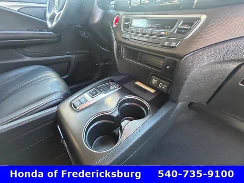 Certified 2023 Honda Passport TrailSport image 24