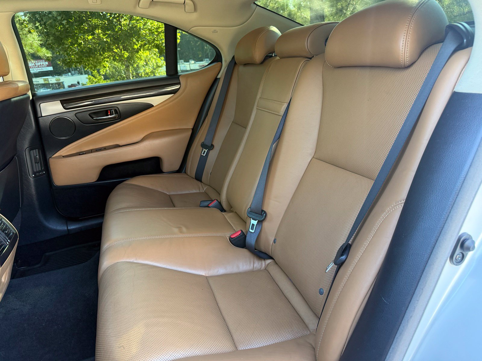 Used 2017 Lexus LS 460 w/ Comfort Package RWD image 41