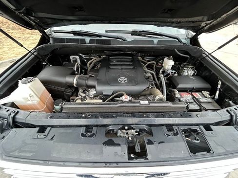 Used 2020 Toyota Tundra 1794 Edition image 33