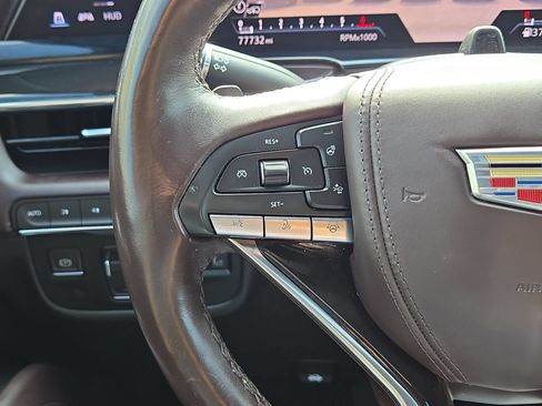 Used 2021 Cadillac Escalade Sport Platinum w/ Heavy-Duty Trailer Package AWD/4WD image 21
