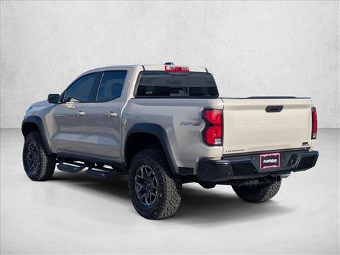 New 2026 Chevrolet Colorado ZR2 w/ Technology Package AWD/4WD image 9