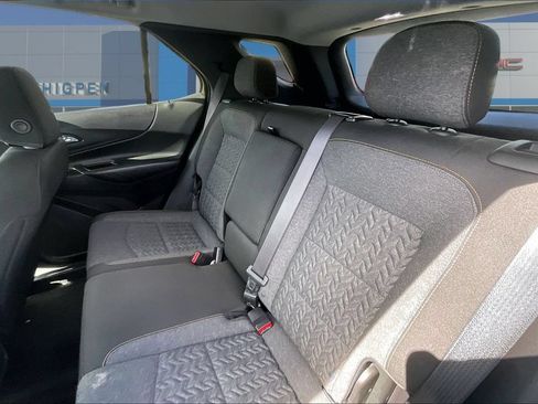 Used 2024 Chevrolet Equinox LT w/ Driver Convenience Package AWD/4WD image 22
