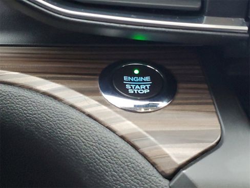 Used 2020 Ford Explorer Limited image 19