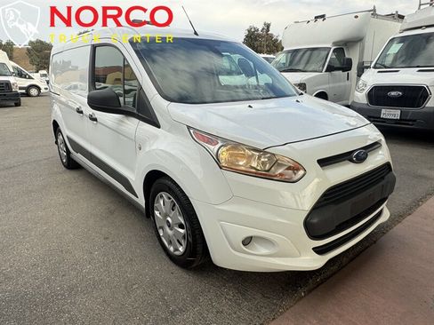 Used 2018 Ford Transit Connect XLT image 4