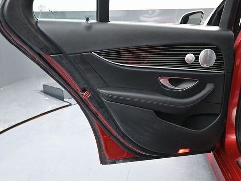 Used 2020 Mercedes-Benz E 350 4MATIC Sedan w/ Premium Package image 41