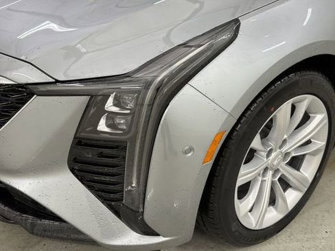 Used 2025 Cadillac CT5 Premium Luxury image 15