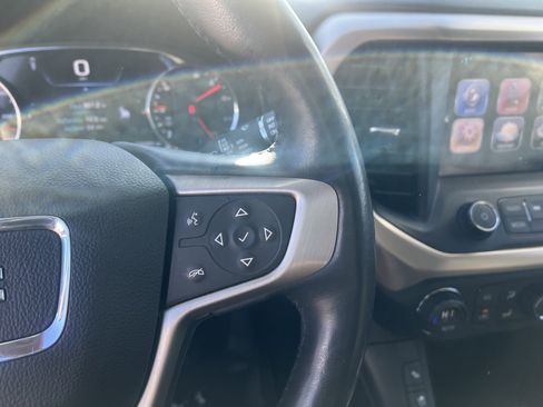 Used 2017 GMC Acadia Denali w/ Technology Package image 22