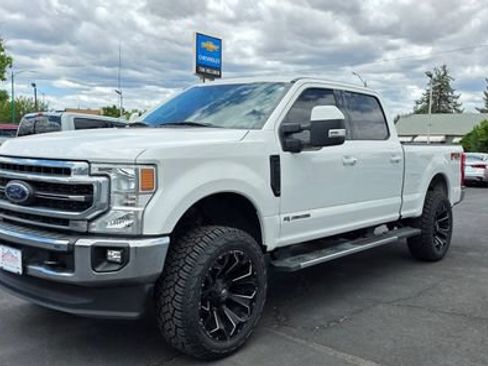 Used 2020 Ford F250 Lariat w/ Lariat Ultimate Package AWD/4WD image 2