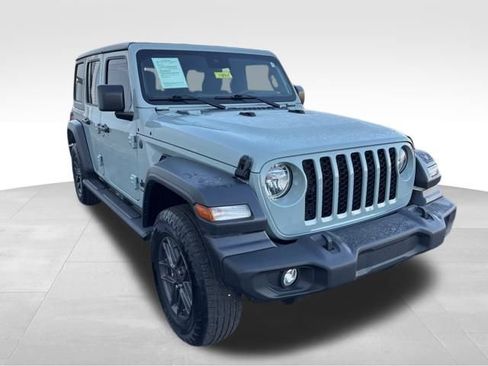 Used 2024 Jeep Wrangler Sport S image 1