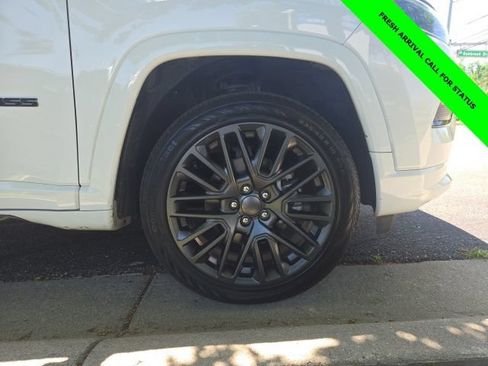 Used 2022 Jeep Compass High Altitude AWD/4WD image 33