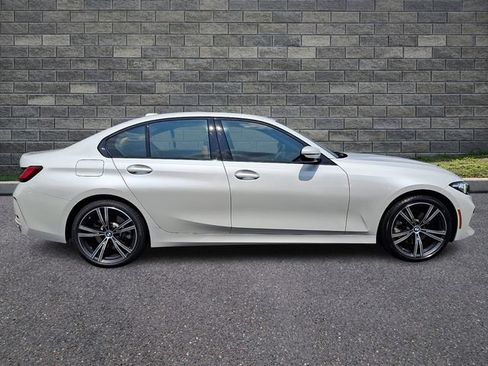 Used 2023 BMW 330i xDrive Sedan w/ Driving Assistance Package AWD/4WD image 7