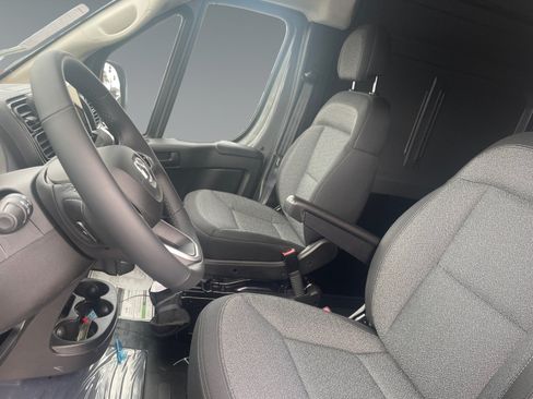 New 2026 RAM ProMaster 2500 w/ Advanced Safety Group FWD image 9