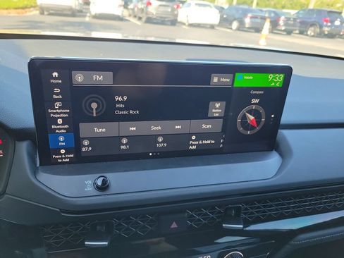Used 2024 Honda Accord Sport image 27