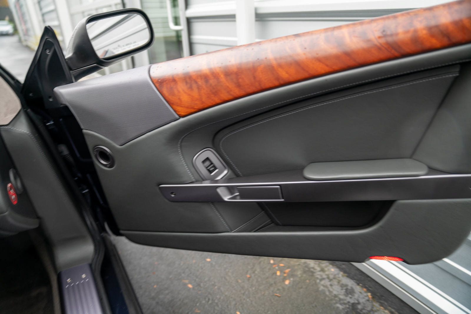Used 2008 Aston Martin DB9 Coupe RWD image 28