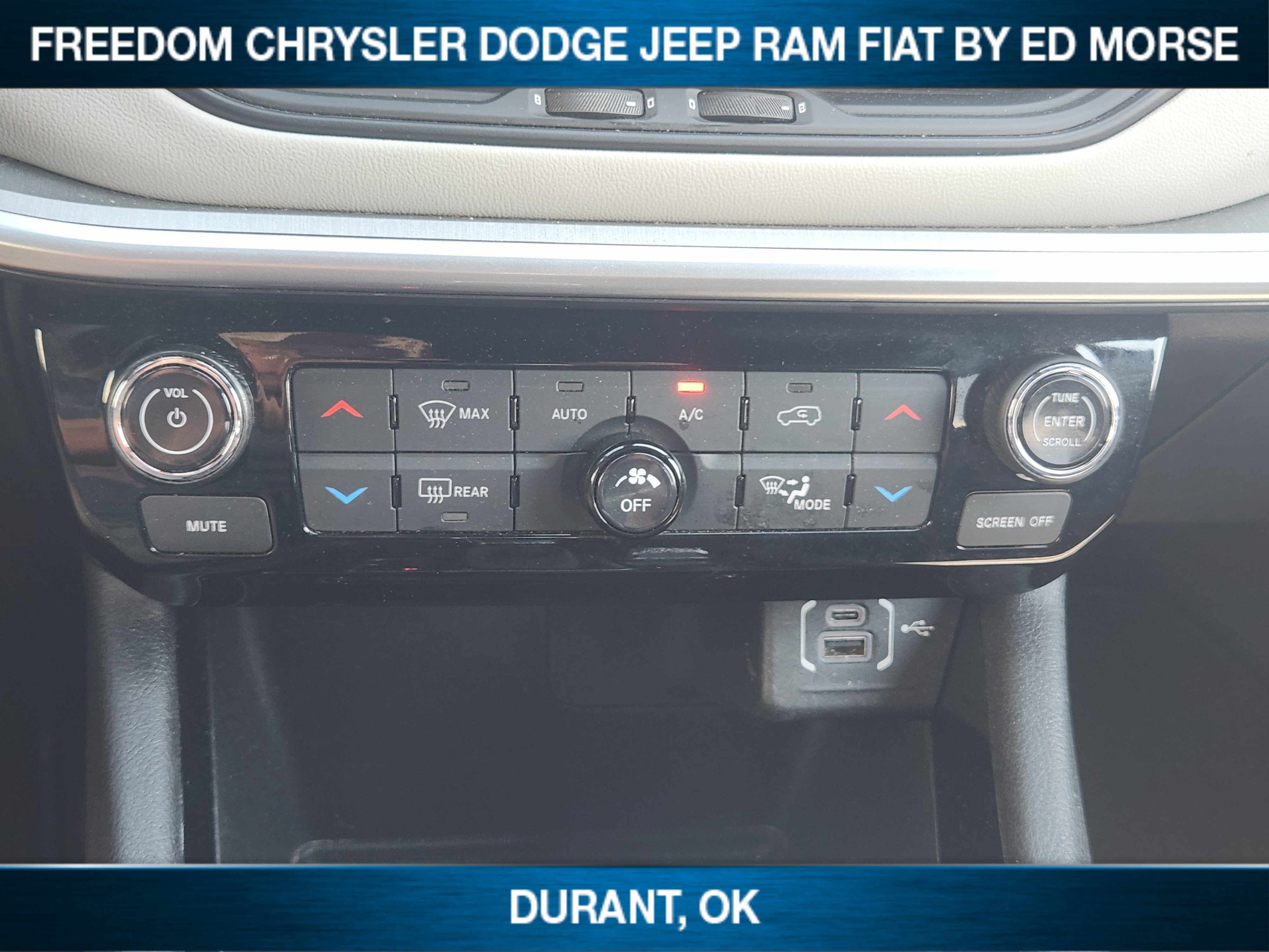 Used 2025 Jeep Compass Limited AWD/4WD image 13