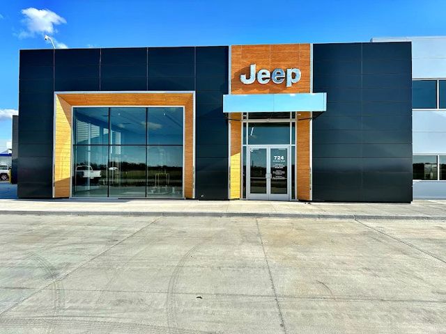 Used 2017 Ford F150 Lariat w/ Equipment Group 502A Luxury AWD/4WD image 10