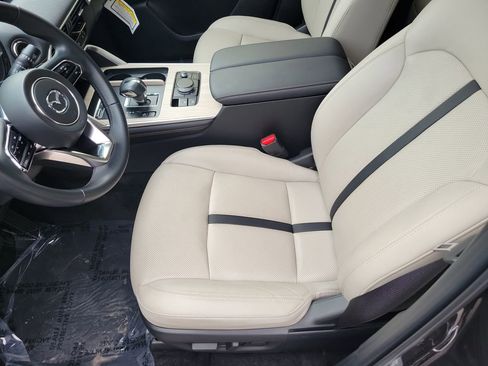 Certified 2025 MAZDA CX-90 3.3 Turbo w/ Preferred Package image 19