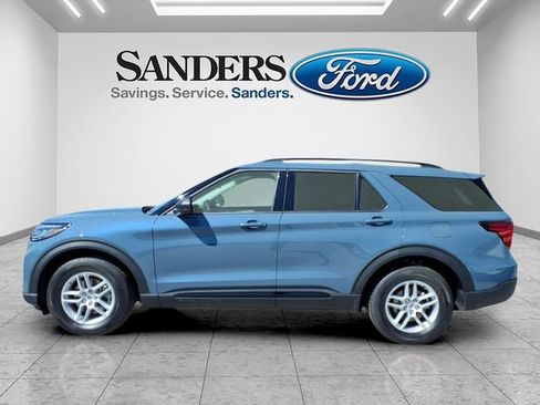 New 2026 Ford Explorer Active w/ Active Comfort Package image 3