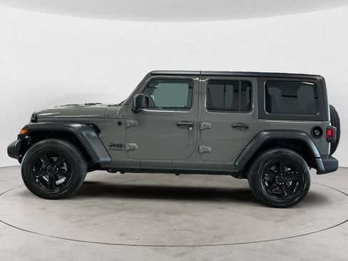 Used 2020 Jeep Wrangler Unlimited Sport AWD/4WD image 2