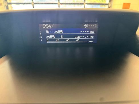 Used 2020 Subaru Forester Premium AWD/4WD image 16