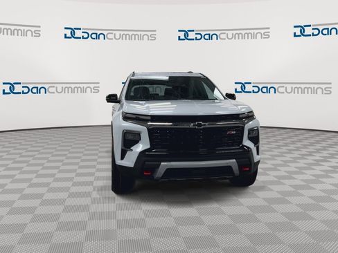 New 2026 Chevrolet Traverse Z71 w/ Enhanced Driving Package image 3