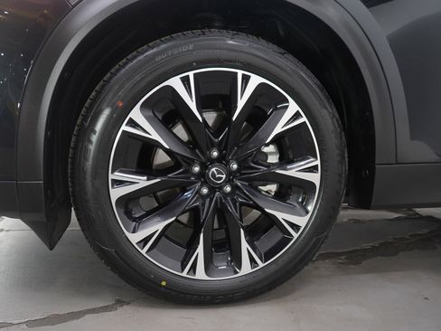 Certified 2024 MAZDA CX-90 Plug-In Hybrid w/ Premium Plus image 35