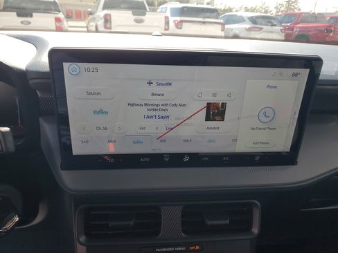 New 2025 Ford Maverick XL w/ Equipment Group 101A image 16