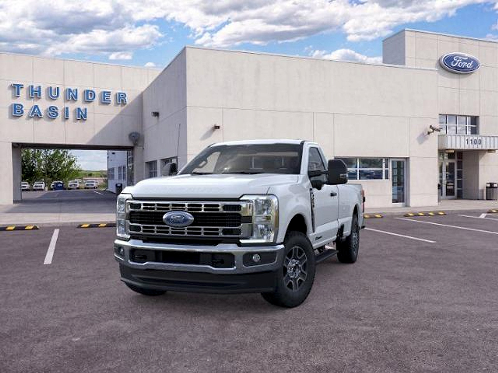 New 2025 Ford F250 XLT w/ 360-Degree Camera Package AWD/4WD image 2