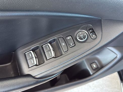 Used 2019 Honda Accord EX image 12