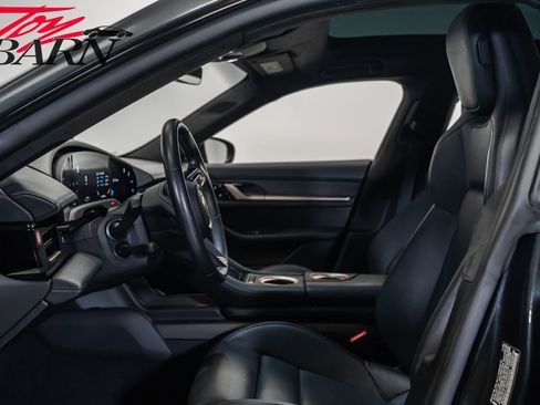 Used 2021 Porsche Taycan Turbo S image 18