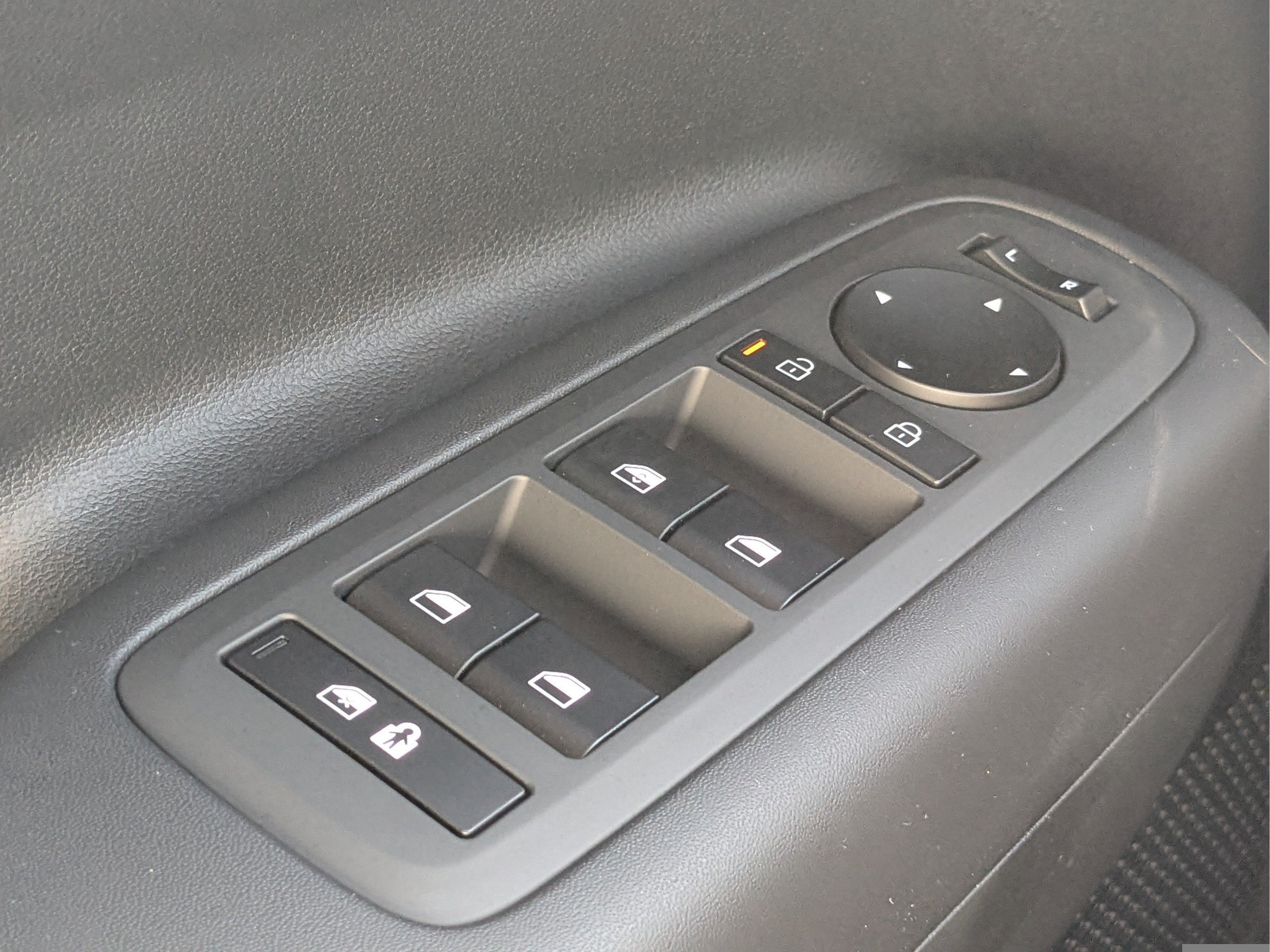 New 2027 Hyundai Santa Fe SE FWD image 26