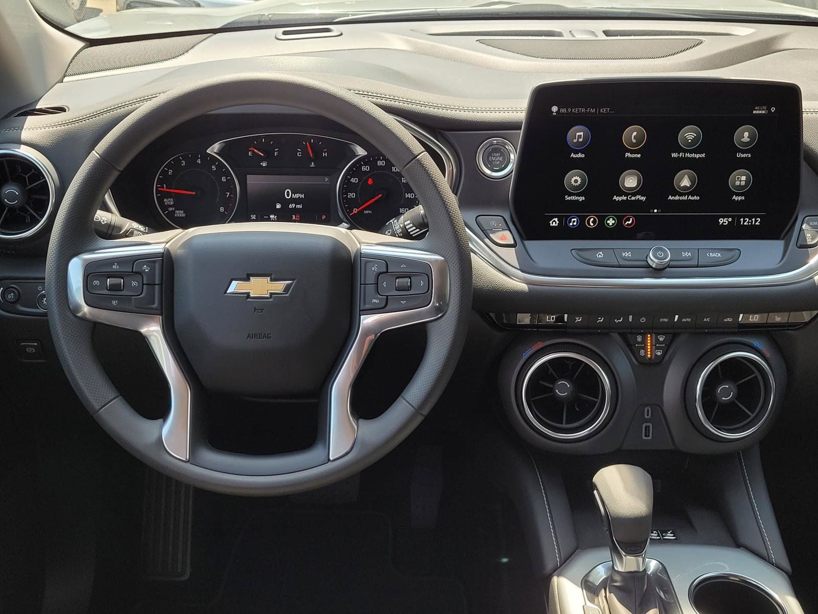 New 2026 Chevrolet Blazer LT w/ Convenience Package FWD image 13