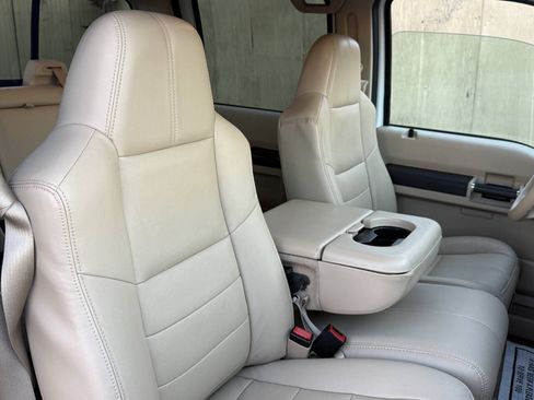 Used 2008 Ford F350 Lariat AWD/4WD image 18