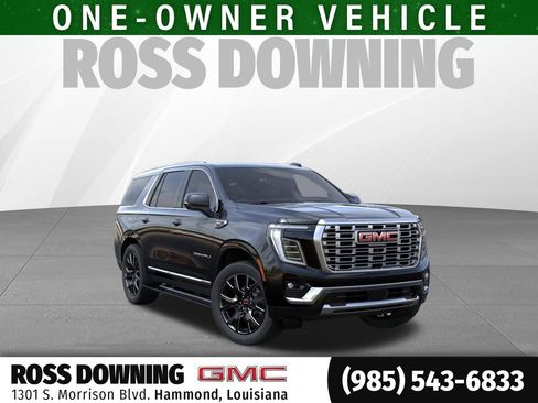 Used 2026 GMC Yukon Denali w/ Denali Reserve Package AWD/4WD image 1
