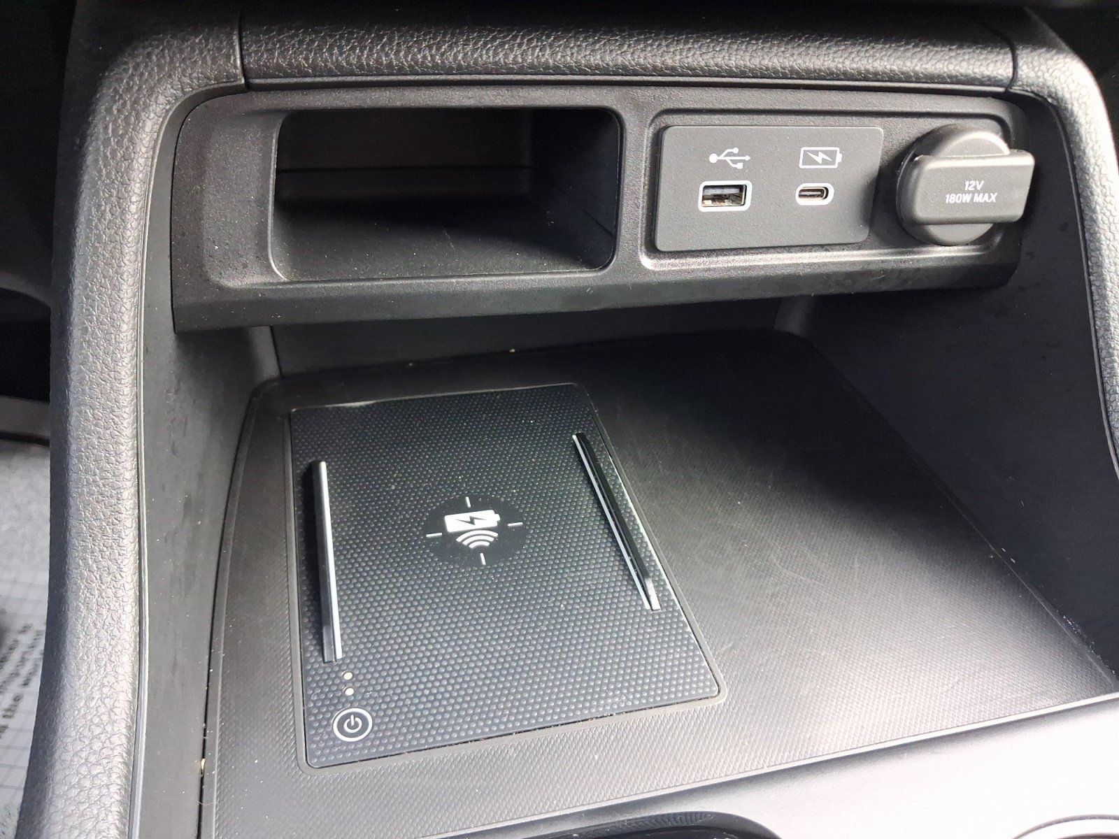 Used 2024 Honda Pilot Touring image 29