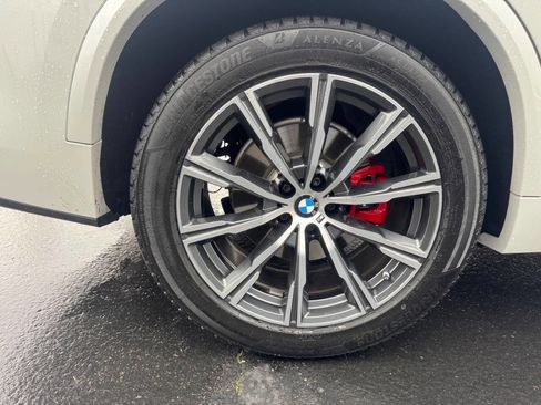 Used 2022 BMW X5 xDrive40i w/ M Sport Package image 23