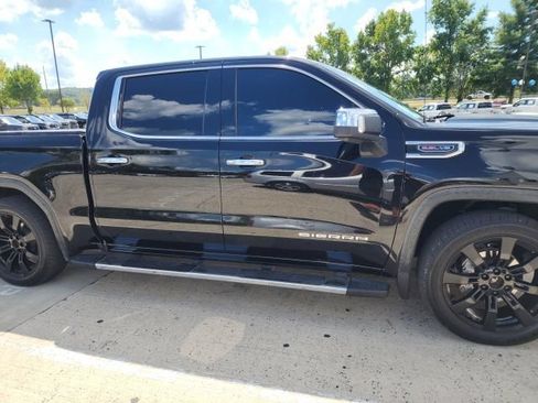 Used 2021 GMC Sierra 1500 SLT w/ SLT Premium Package AWD/4WD image 25