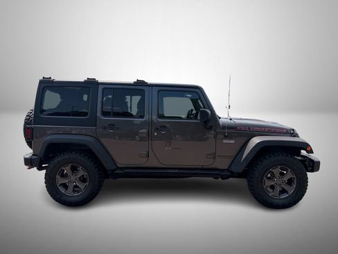 Used 2017 Jeep Wrangler Unlimited Rubicon AWD/4WD image 5