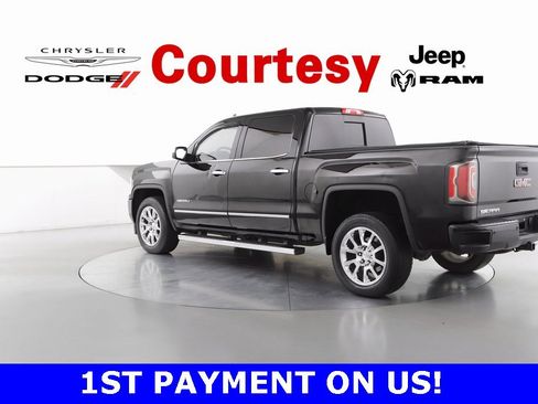 Used 2018 GMC Sierra 1500 Denali image 7
