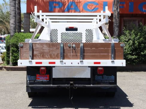 Used 2019 Ford F550 2WD Crew Cab Super Duty image 7