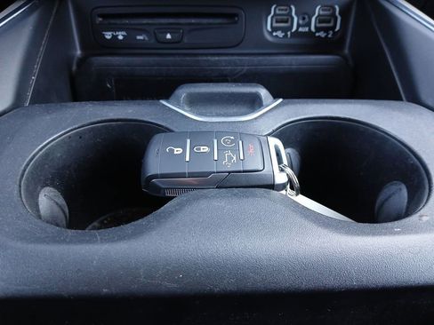 Used 2019 RAM 1500 Laramie image 21