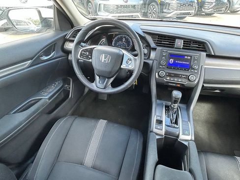 Used 2019 Honda Civic LX image 9