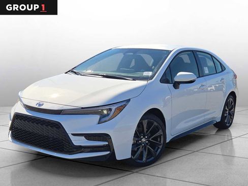 New 2026 Toyota Corolla SE image 1