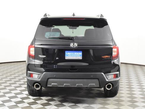 Certified 2022 Honda Passport TrailSport image 6